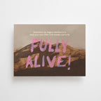 ...VOLL UND GANZ LEBENDIG - POSTKARTE