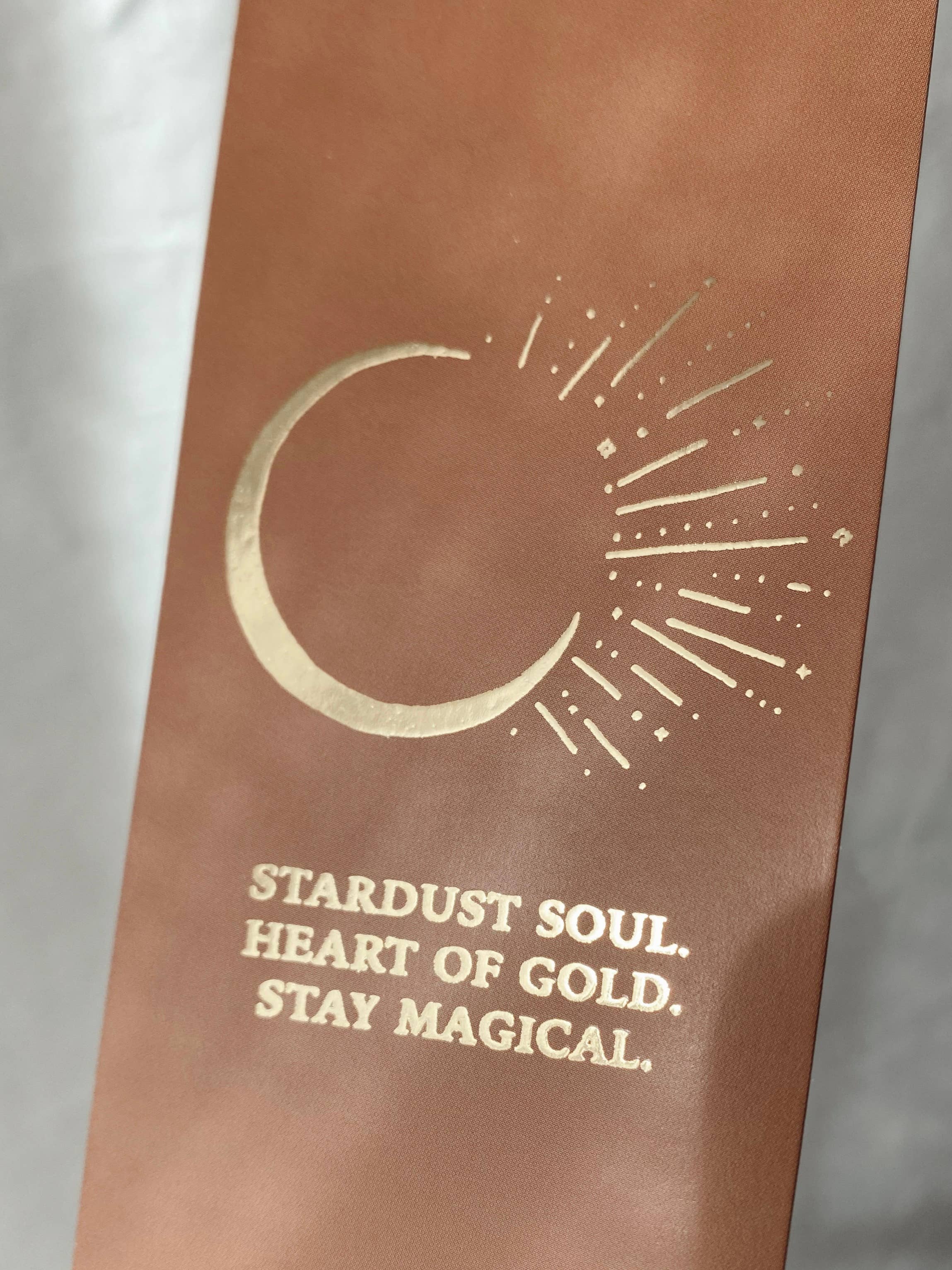 Lesezeichen „Stardust Soul, Heart of Gold“ mit goldener Folie – Geschenkanhänger